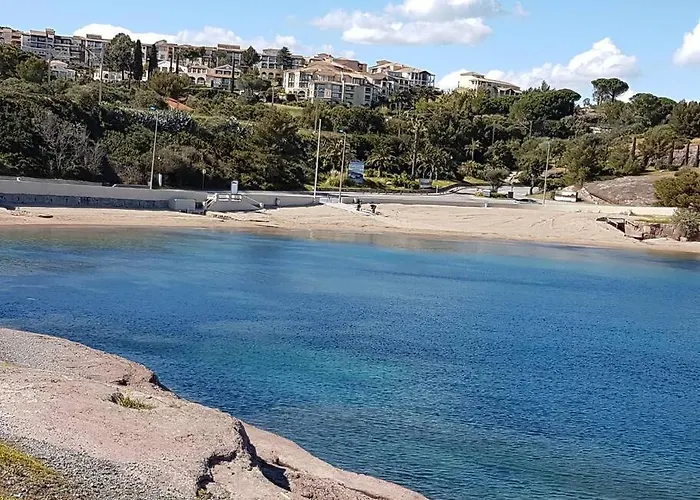 Cap Esterel 6 Pers Vue Classe 3 Etoiles *