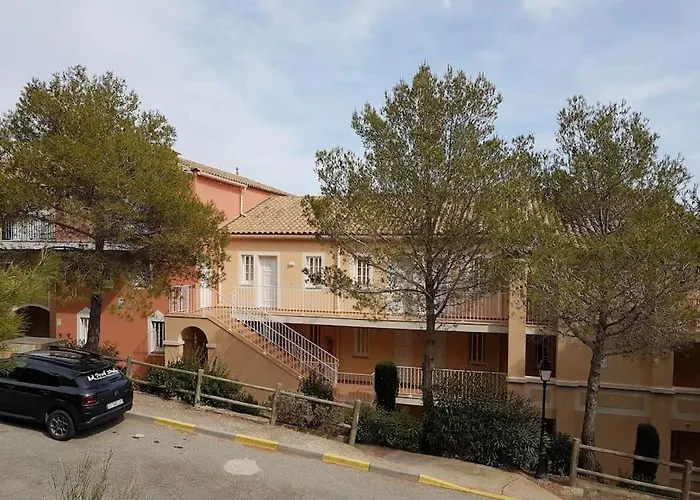 Cap Esterel 6 Pers Vue Classe 3 Etoiles *